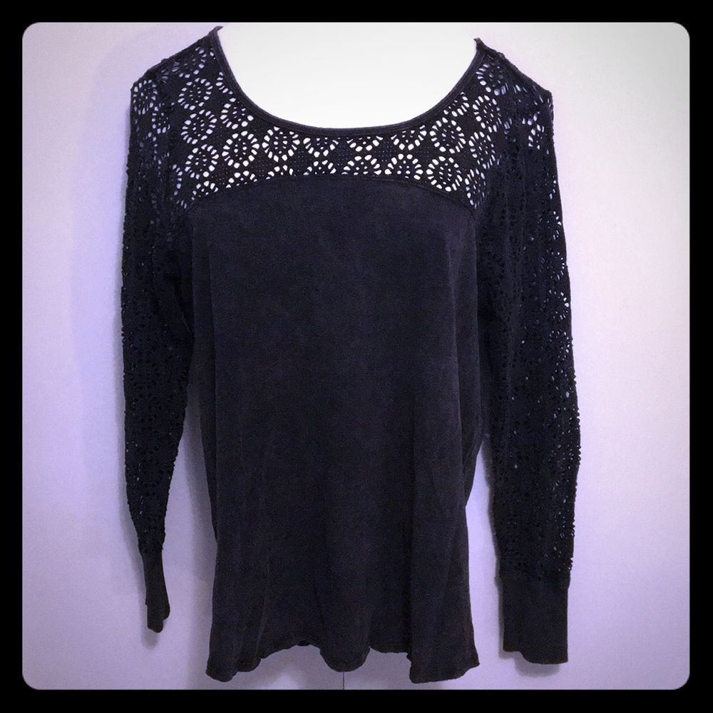 Fun gray sweater with cut out designs